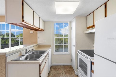 Copropriété à vendre à Saint Petersburg, Floride: 1 chambre, 49.7 m2 № 1733339 - photo 8