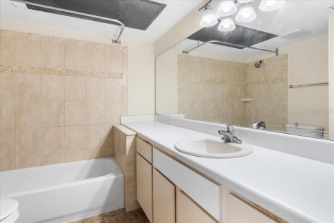 Copropriété à vendre à Saint Petersburg, Floride: 1 chambre, 49.7 m2 № 1733339 - photo 14
