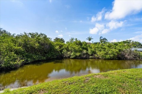 Copropriété à vendre à Saint Petersburg, Floride: 1 chambre, 49.7 m2 № 1733339 - photo 17