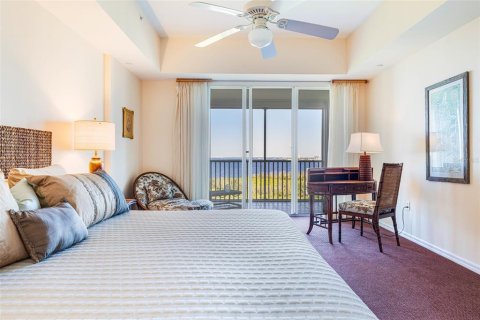 Condo in Fort Myers, Florida, 3 bedrooms № 2229333 - photo 23