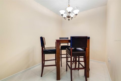 Condo in Fort Myers, Florida, 3 bedrooms № 2229333 - photo 19