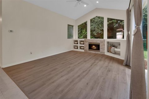 Villa ou maison à vendre à Deltona, Floride: 3 chambres, 206.52 m2 № 1903896 - photo 7