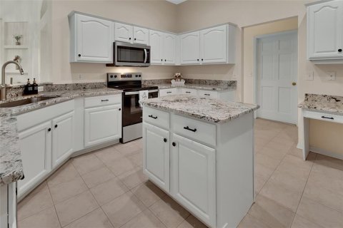 Villa ou maison à vendre à Deltona, Floride: 3 chambres, 206.52 m2 № 1903896 - photo 10