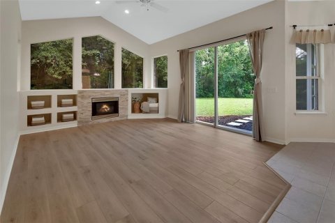 Villa ou maison à vendre à Deltona, Floride: 3 chambres, 206.52 m2 № 1903896 - photo 5