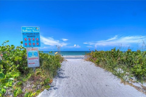 Casa en alquiler en Belleair Beach, Florida, 4 dormitorios, 176.14 m2 № 1900214 - foto 26