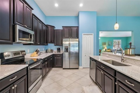 Villa ou maison à vendre à Davenport, Floride: 4 chambres, 221.2 m2 № 2149883 - photo 3