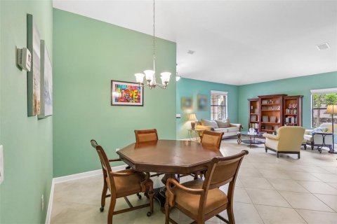 Villa ou maison à vendre à Davenport, Floride: 4 chambres, 221.2 m2 № 2149883 - photo 12