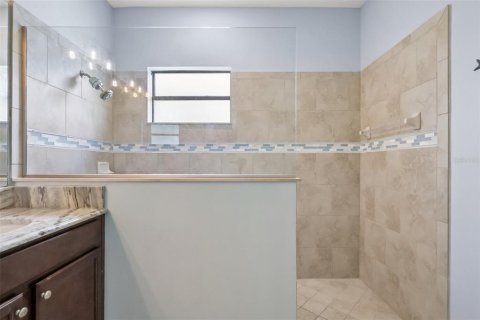 Villa ou maison à vendre à Davenport, Floride: 4 chambres, 221.2 m2 № 2149883 - photo 24