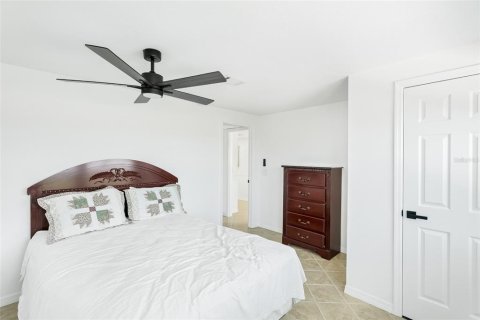 Villa ou maison à vendre à Palmetto, Floride: 5 chambres, 319.12 m2 № 2406421 - photo 20