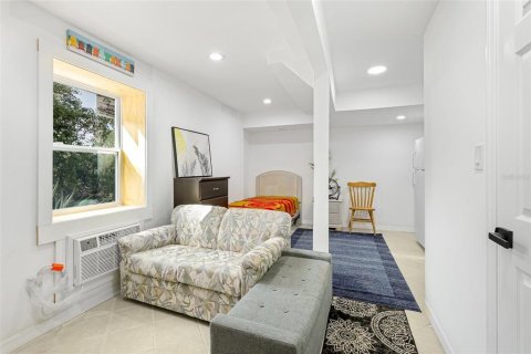 Villa ou maison à vendre à Palmetto, Floride: 5 chambres, 319.12 m2 № 2406421 - photo 22
