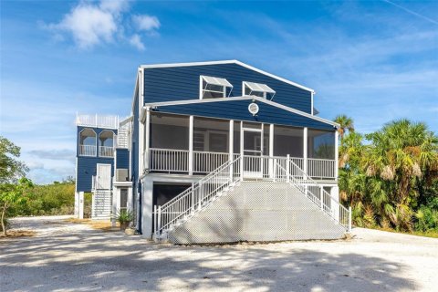 Villa ou maison à Palmetto, Floride 5 chambres, 319.12 m2 № 2406421