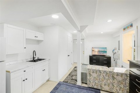 Villa ou maison à vendre à Palmetto, Floride: 5 chambres, 319.12 m2 № 2406421 - photo 25
