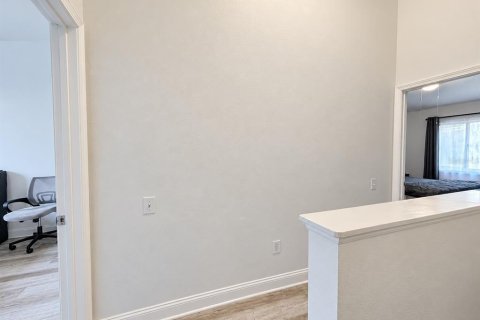 Touwnhouse à louer à Brandon, Floride: 2 chambres, 110 m2 № 2421862 - photo 16