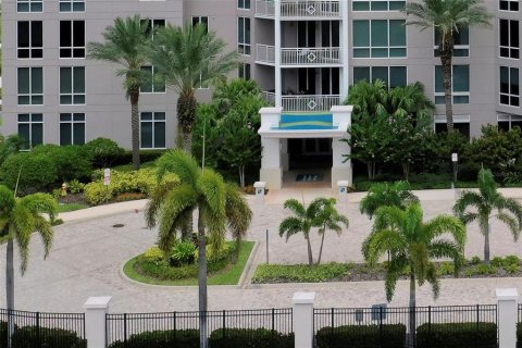 Copropriété à louer à Clearwater, Floride: 2 chambres, 135.45 m2 № 2399540 - photo 3
