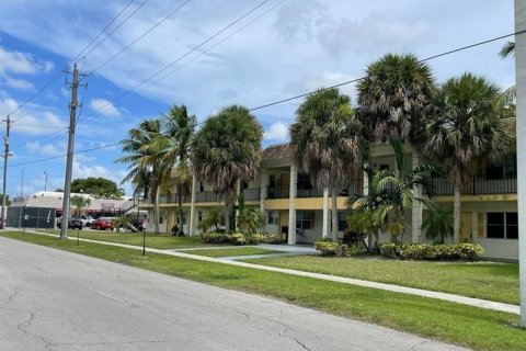 Copropriété à vendre à Lauderhill, Floride: 1 chambre, 68.75 m2 № 2250746 - photo 5