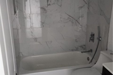 Copropriété à vendre à Lauderhill, Floride: 1 chambre, 68.75 m2 № 2250746 - photo 11