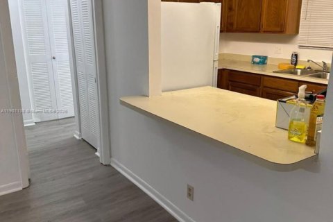 Condo in Delray Beach, Florida, 2 bedrooms  № 1963646 - photo 6