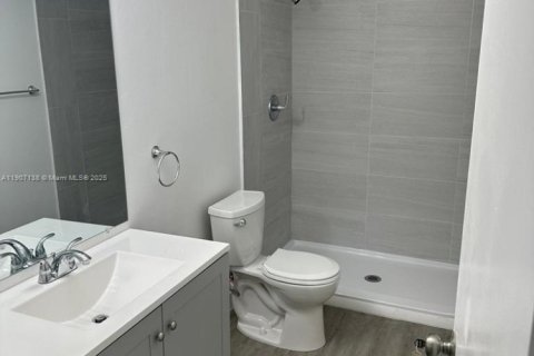 Condo in Delray Beach, Florida, 2 bedrooms  № 1963646 - photo 13