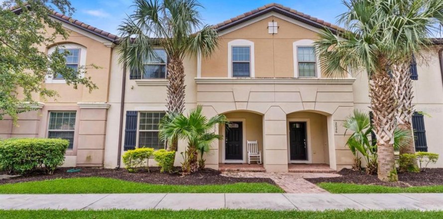 Adosado en Kissimmee, Florida 5 dormitorios, 210.24 m2 № 1687016