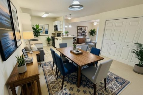 Condo in Altamonte Springs, Florida, 2 bedrooms № 2196542 - photo 8