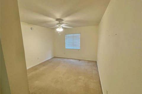 Condo in Altamonte Springs, Florida, 2 bedrooms № 2196542 - photo 19