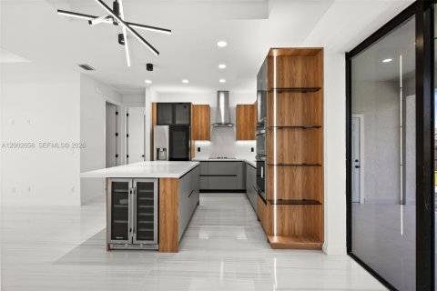 Casa en venta en Cape Coral, Florida, 3 dormitorios, 130.99 m2 № 2066296 - foto 21