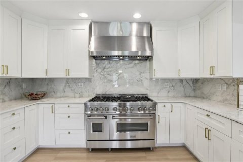 Casa en venta en Safety Harbor, Florida, 4 dormitorios, 257.43 m2 № 1762105 - foto 17