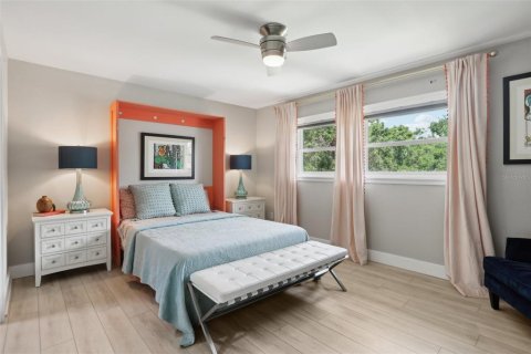 Casa en venta en Safety Harbor, Florida, 4 dormitorios, 257.43 m2 № 1762105 - foto 28