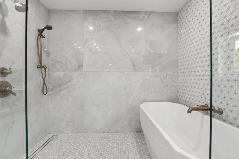 Casa en venta en Safety Harbor, Florida, 4 dormitorios, 257.43 m2 № 1762105 - foto 24