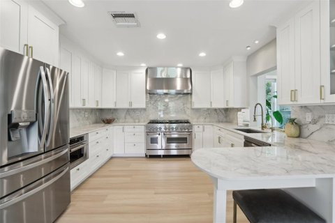 Casa en venta en Safety Harbor, Florida, 4 dormitorios, 257.43 m2 № 1762105 - foto 16