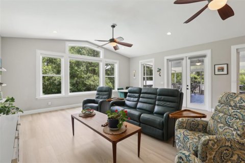 Casa en venta en Safety Harbor, Florida, 4 dormitorios, 257.43 m2 № 1762105 - foto 10