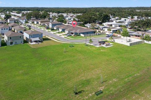 Casa en venta en Zephyrhills, Florida, 3 dormitorios, 123.84 m2 № 1870100 - foto 10