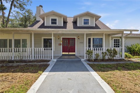 House in Wimauma, Florida 2 bedrooms, 166.11 sq.m. № 2224943