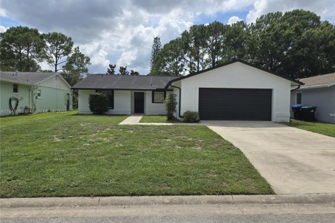 House in Orlando, Florida 3 bedrooms, 205.96 sq.m. № 1849217 - photo 2