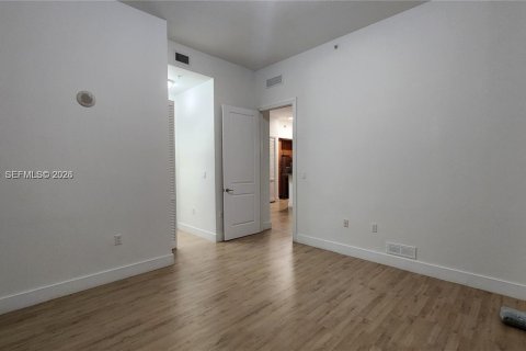 Снять в аренду кондоминиум в Корал-Гейблс, Флорида 2 спальни, 100.52м2, № 2010209 - фото 19