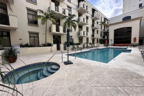 Снять в аренду кондоминиум в Корал-Гейблс, Флорида 2 спальни, 100.52м2, № 2010209 - фото 22