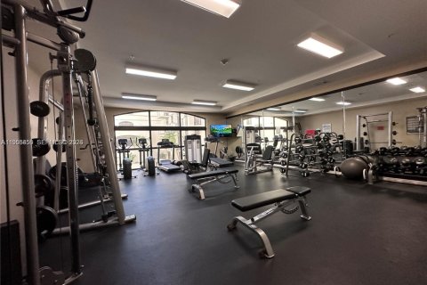 Снять в аренду кондоминиум в Корал-Гейблс, Флорида 2 спальни, 100.52м2, № 2010209 - фото 7