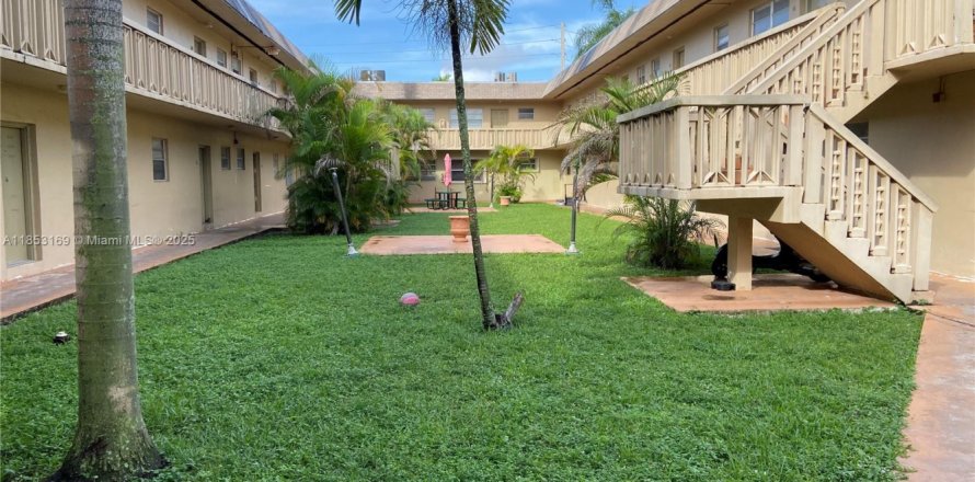 Condo à Miami, Floride, 2 chambres № 1877613