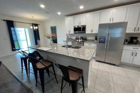 Villa ou maison à vendre à Haines City, Floride: 3 chambres, 172.05 m2 № 1807011 - photo 4