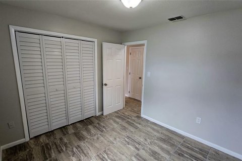 House in Lakeland, Florida 4 bedrooms, 142.23 sq.m. № 2230112 - photo 19