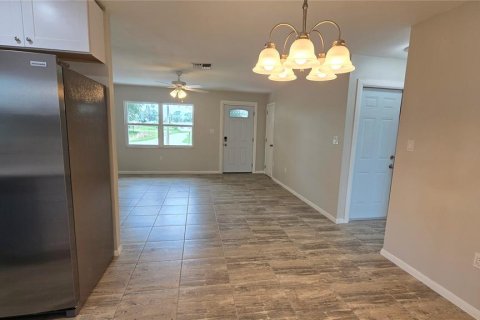 House in Lakeland, Florida 4 bedrooms, 142.23 sq.m. № 2230112 - photo 10