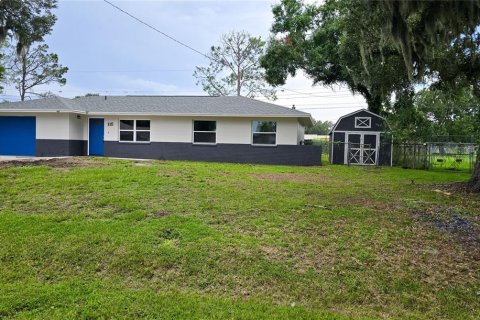 House in Lakeland, Florida 4 bedrooms, 142.23 sq.m. № 2230112 - photo 3