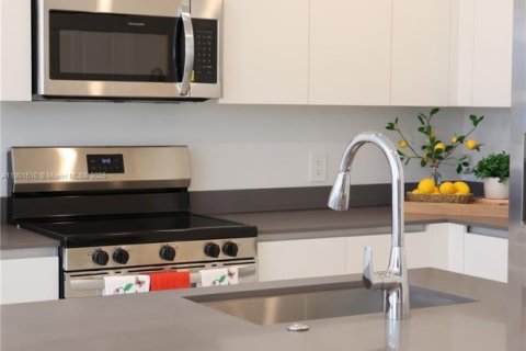 Touwnhouse à vendre à Homestead, Floride: 4 chambres № 1956024 - photo 6