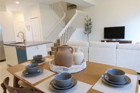 Touwnhouse à vendre à Homestead, Floride: 4 chambres № 1956024 - photo 9