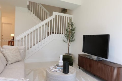 Touwnhouse à vendre à Homestead, Floride: 4 chambres № 1956024 - photo 4