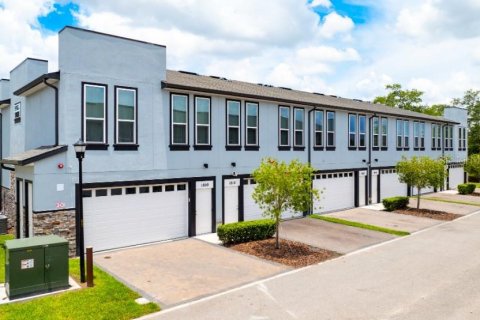 Adosado en venta en Kissimmee, Florida, 3 dormitorios, 134.62 m2 № 1829495 - foto 2