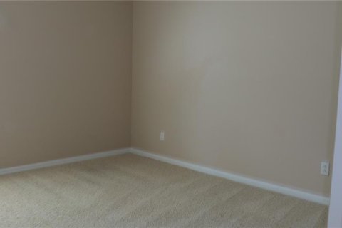 Villa ou maison à louer à North Port, Floride: 3 chambres, 223.71 m2 № 2408645 - photo 20