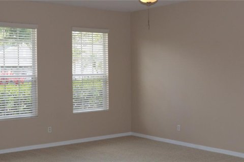 Villa ou maison à louer à North Port, Floride: 3 chambres, 223.71 m2 № 2408645 - photo 3