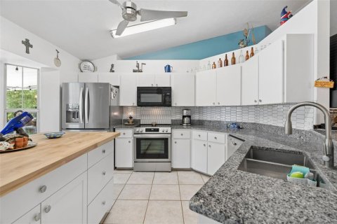 Villa ou maison à vendre à Inverness, Floride: 3 chambres, 129.69 m2 № 2201492 - photo 8