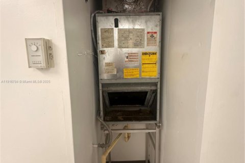 Купить коммерческую недвижимость в Майами-Гарденс, Флорида № 2063013 - фото 3